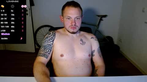 x19marco93x online show from November 16, 7:27 pm