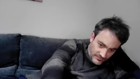Snapshot of xalegarmax chatting on December 17, 10:22 pm xalegarmax online show from December 17, 10:22 pm