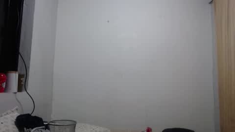 xalejo_max online show from November 24, 10:44 pm