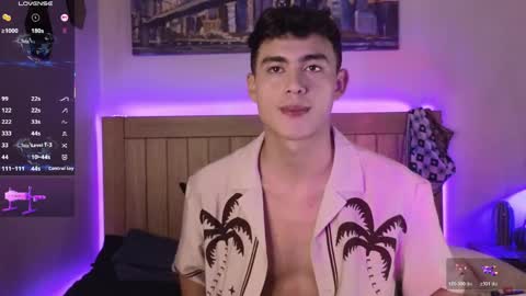 Xander Cardona online show from April 9, 2:53 am