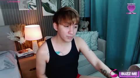 khris online show from December 14, 5:20 pm