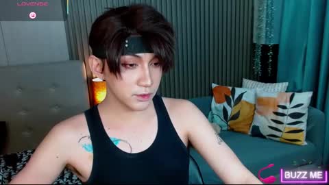 khris online show from November 8, 5:38 pm