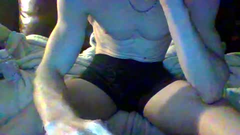 Snapshot of xby232xx chatting on February 15, 3:09 am xby232xx online show from February 15, 3:09 am