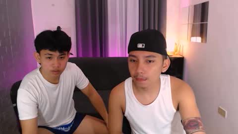 Snapshot of xcigbatecum chatting on September 30, 7:17 pm Charlie online show from September 30, 7:17 pm