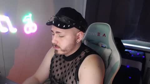 F A B I A N online show from October 17, 11:36 am