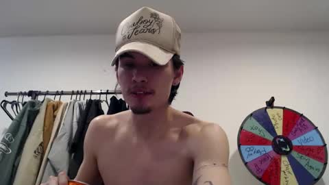 xgoonxmasterx online show from March 16, 3:35 am