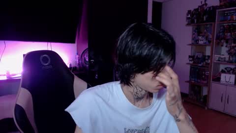 xIce Boy online show from December 4, 12:12 pm