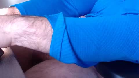 Snapshot of xitaliansausage69x chatting on January 8, 6:52 pm Italian Sausage online show from January 8, 6:52 pm