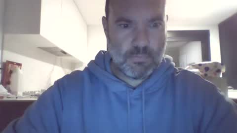 Snapshot of xoriso chatting on January 3, 6:35 pm xoriso online show from January 3, 6:35 pm