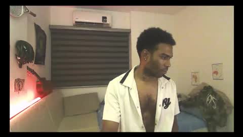 xot0urlif3 online show from March 11, 11:12 pm