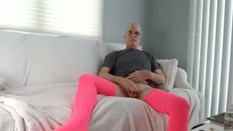 Xposer2 online show from September 24, 4:16 pm