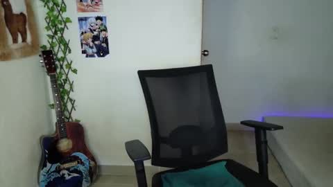 xtranherr online show from March 27, 12:37 am