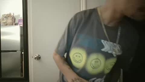 Snapshot of xxjasoneecxx chatting on February 24, 3:44 am XxJasoneecxX online show from February 24, 3:44 am
