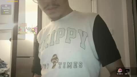 Snapshot of xxjasoneecxx chatting on September 27, 8:56 am XxJasoneecxX online show from September 27, 8:56 am