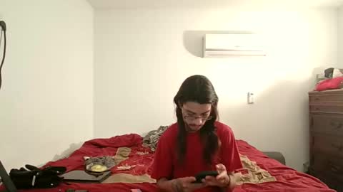Snapshot of xxjasoneecxx chatting on December 27, 4:04 am XxJasoneecxX online show from December 27, 4:04 am