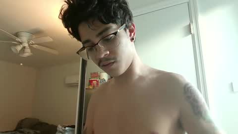 Snapshot of xxjasoneecxx chatting on October 5, 11:58 am XxJasoneecxX online show from October 5, 11:58 am