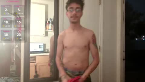 Snapshot of xxjasoneecxx chatting on February 28, 11:56 pm XxJasoneecxX online show from February 28, 11:56 pm