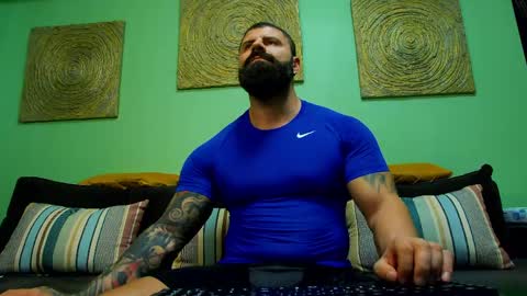 Xtream Leonard online show from April 22, 10:53 am