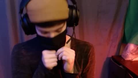 David Fox online show from October 10, 3:44 am