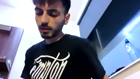 xxxdonpuiuuxxx online show from April 12, 4:26 am