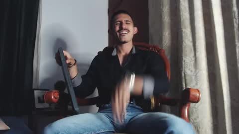 Kev online show from March 3, 8:29 pm