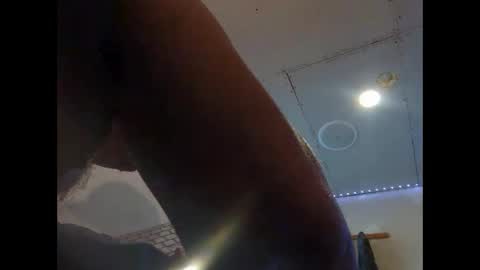 Xzbib online show from December 21, 9:33 am