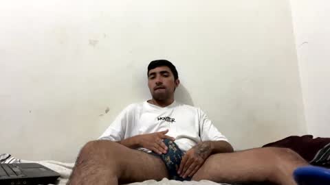Snapshot of y0ungwithbrowndick chatting on February 26, 12:38 am BROWN DICK online show from February 26, 12:38 am