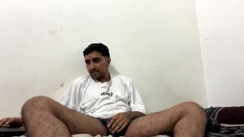 Snapshot of y0ungwithbrowndick chatting on March 3, 1:49 am BROWN DICK online show from March 3, 1:49 am