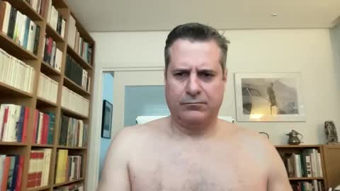 yachtcaptain7 online show from April 9, 6:30 am