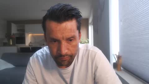 yallayalla1806 online show from April 18, 2:51 pm