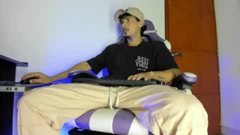 yankees online show from March 24, 10:31 am