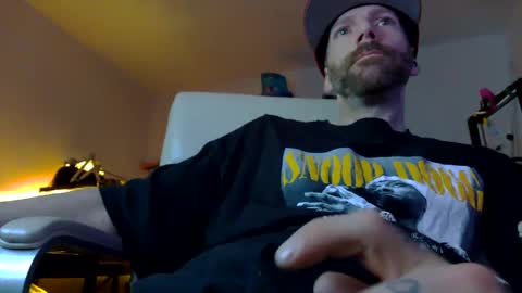 yannbrabant293410 online show from February 15, 12:38 am