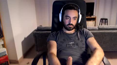 yeeaahoo online show from February 5, 4:58 pm