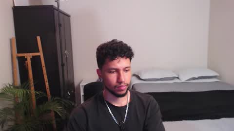 yeff online show from March 4, 11:45 pm