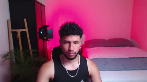 yeff online show from February 15, 1:23 am