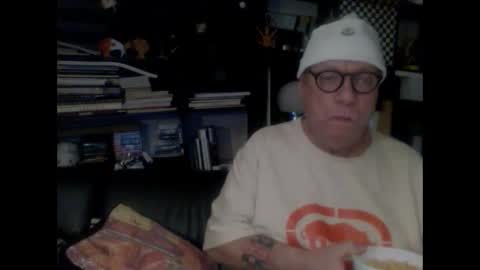 yessex247 online show from October 18, 5:34 am