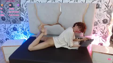  Yessy  online show from September 29, 8:27 pm