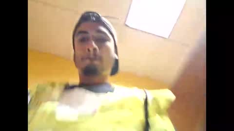 yezzi_1997 online show from October 21, 2:14 am