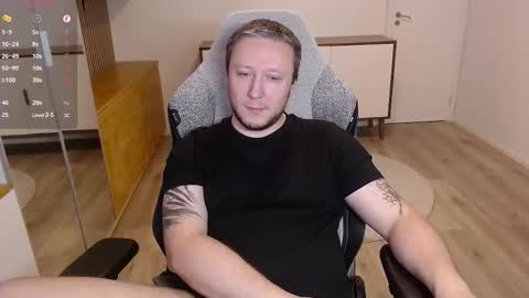 James online show from February 28, 8:52 pm