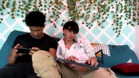 yoel_allan_hot88 online show from October 4, 7:51 pm