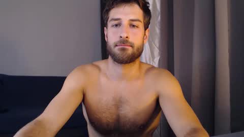 Yoooups online show from November 9, 11:42 pm