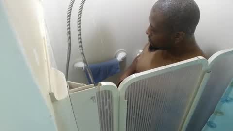 Snapshot of younblaccman6969 chatting on September 21, 4:45 am younblaccman6969 online show from September 21, 4:45 am