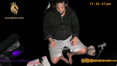 Snapshot of younblaccman6969 chatting on January 7, 5:35 am younblaccman6969 online show from January 7, 5:35 am