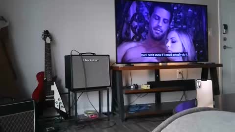 kindahorny online show from February 25, 8:32 pm