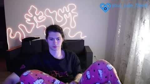 Fansly  online show from February 19, 4:14 pm