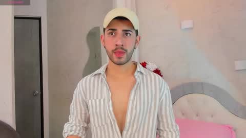 YOURBOYNEXTDOOR online show from January 7, 7:19 pm