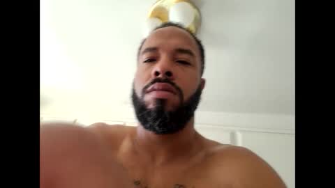 Snapshot of yoursexydaddy79 chatting on October 1, 3:27 pm mother fucker online show from October 1, 3:27 pm