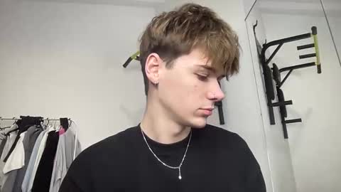 yoursweetyguy online show from January 16, 4:10 pm