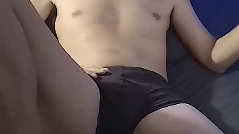 yousenses online show from February 4, 6:25 pm