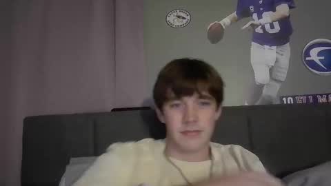 YoungPhysique05 online show from October 12, 11:32 pm